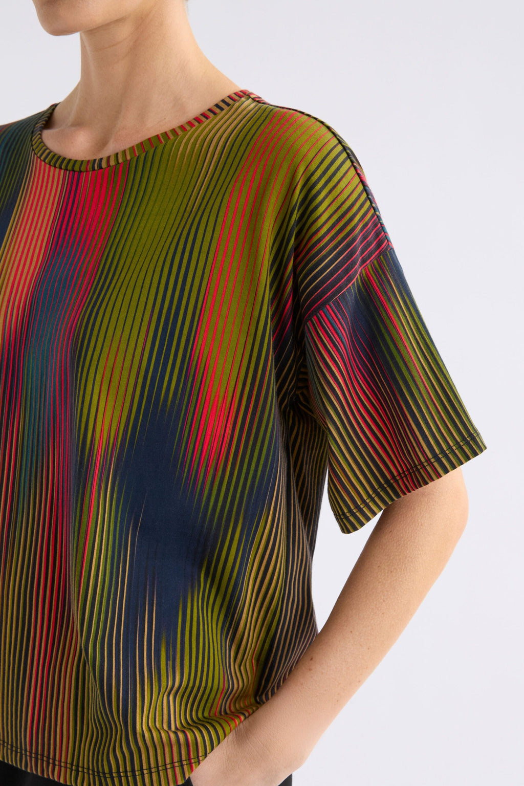 Kyla Tee Arran Stripe Print – short sleeve detail