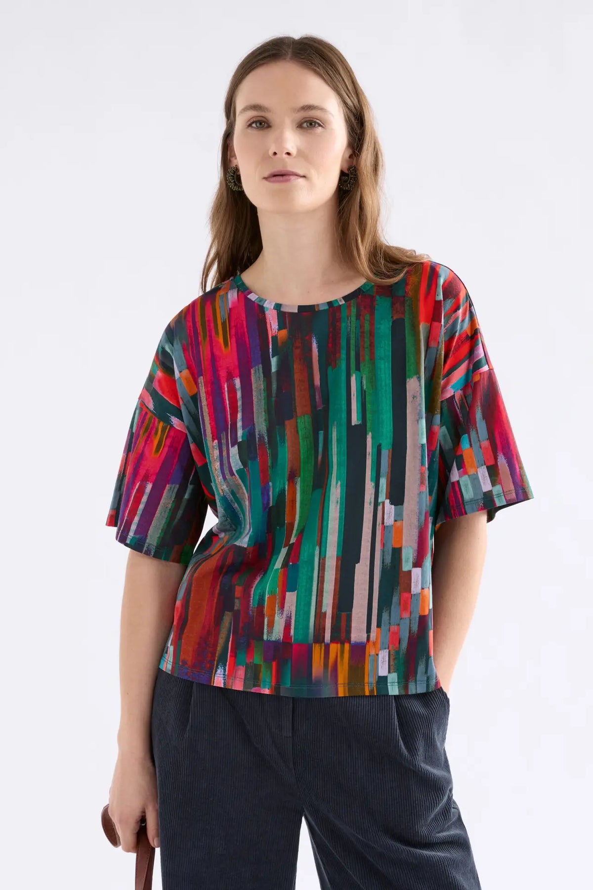 The Elk Kyla Tee in Mella Print is an easy to wear tshirt with a mosaic inspired print