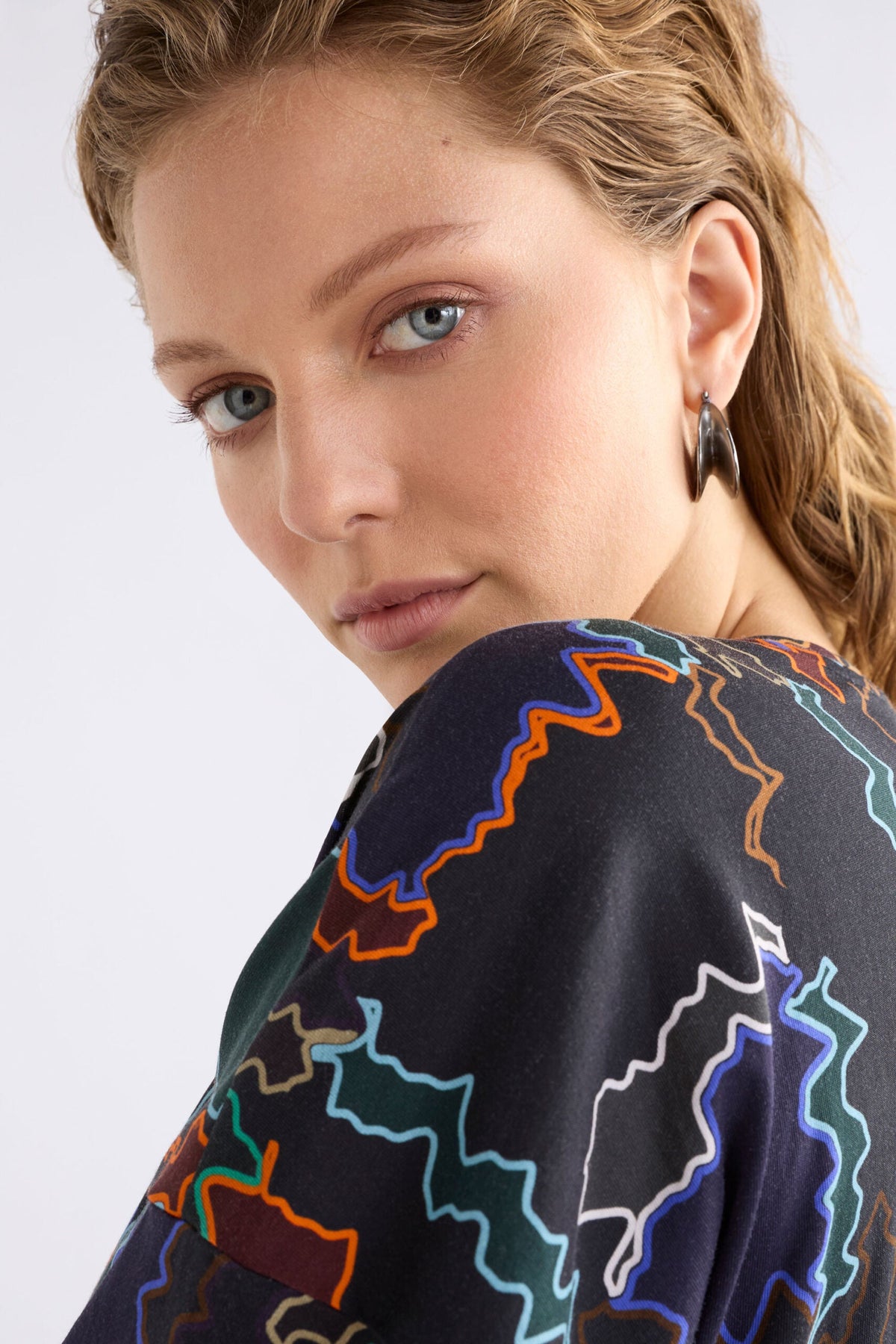 Khite T Shirt Dress - SUMA LINE PRINT