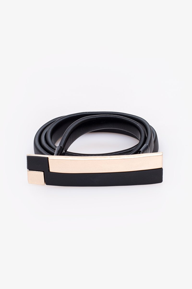 Elegant black and gold metallic stretch belt with statement clasp.