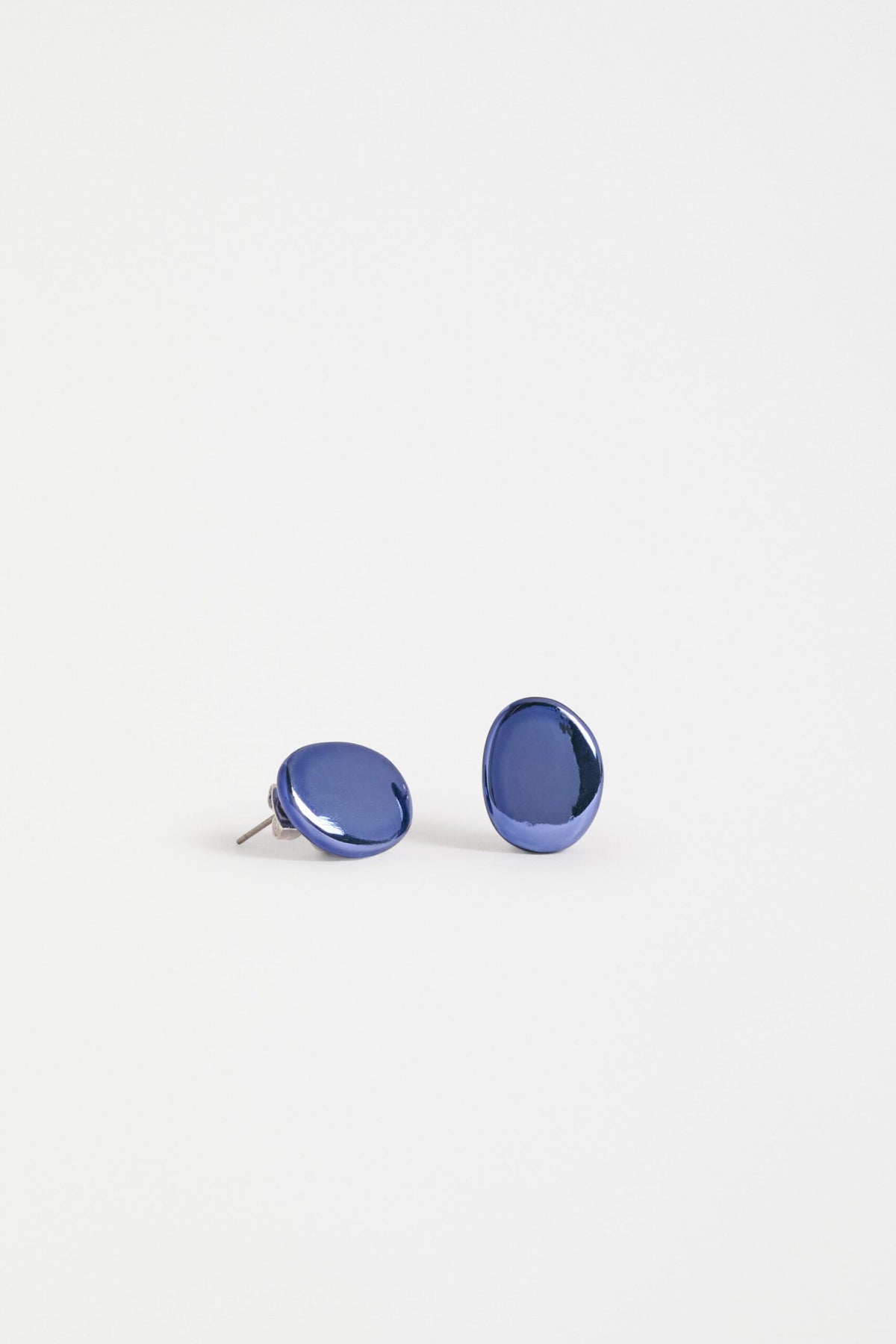 Atur Mini Stud Earring