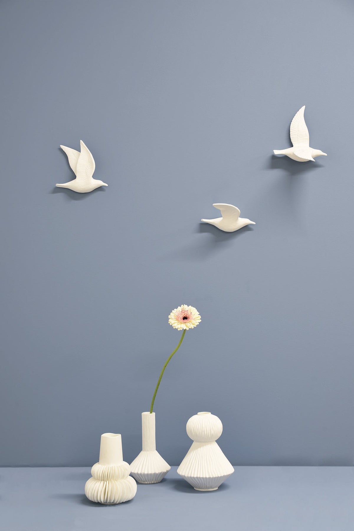 Vase Pleated Frill White