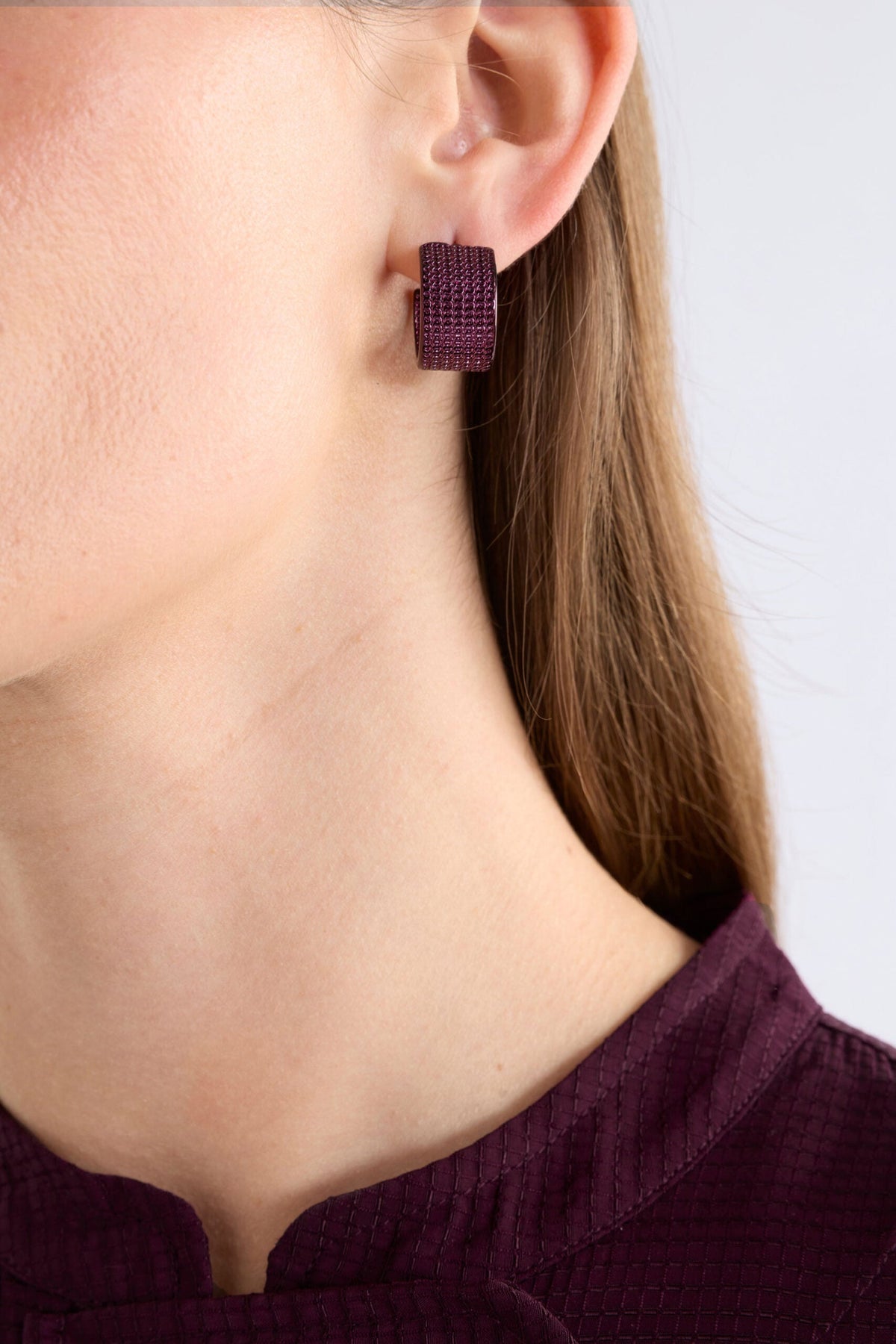 GLYNN SMALL HOOP EARRING