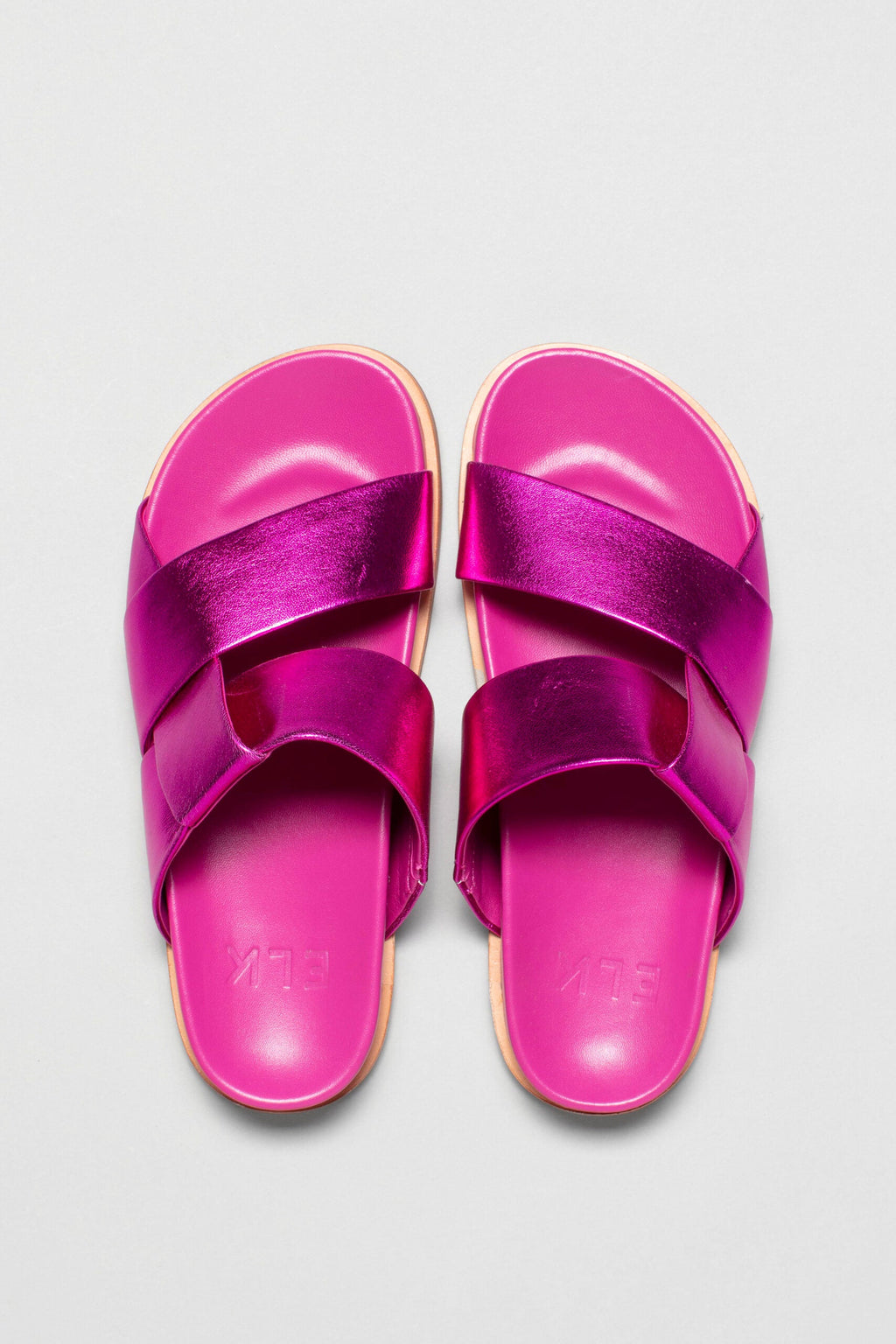 Elk Uma Slide in Fuchsia