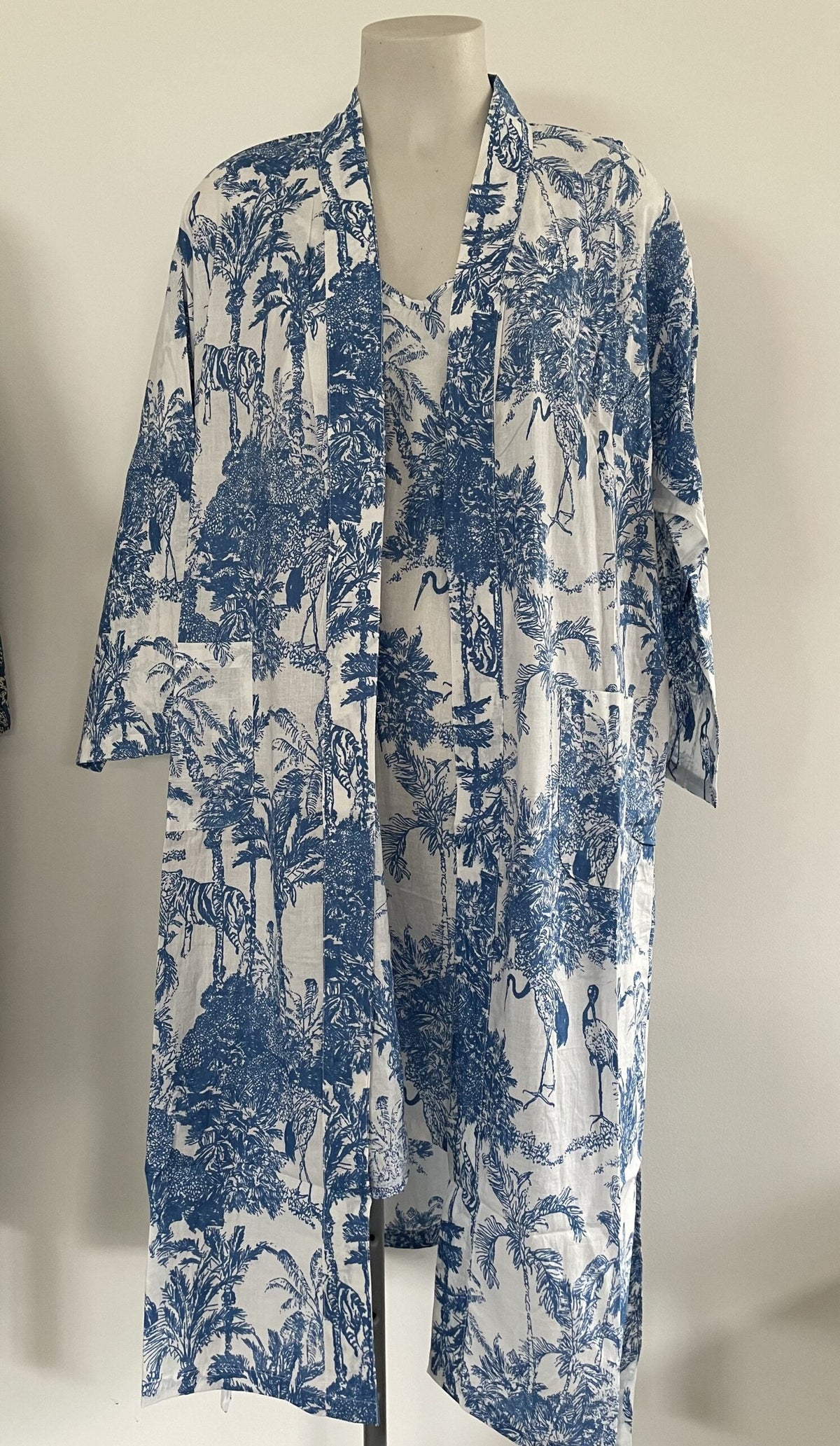 Porcelain Jungle Cotton Robe