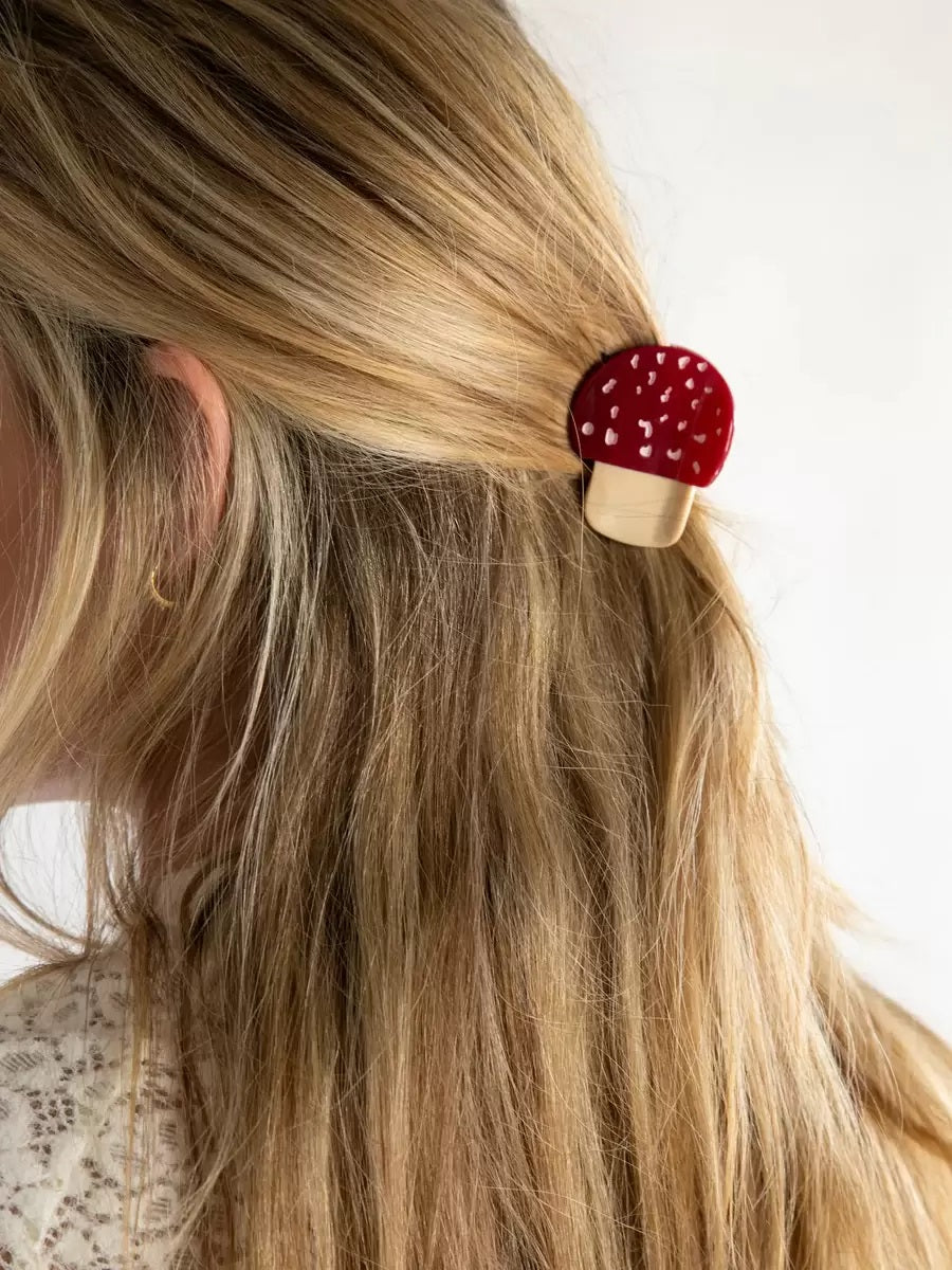 Mushroom Hair Claw