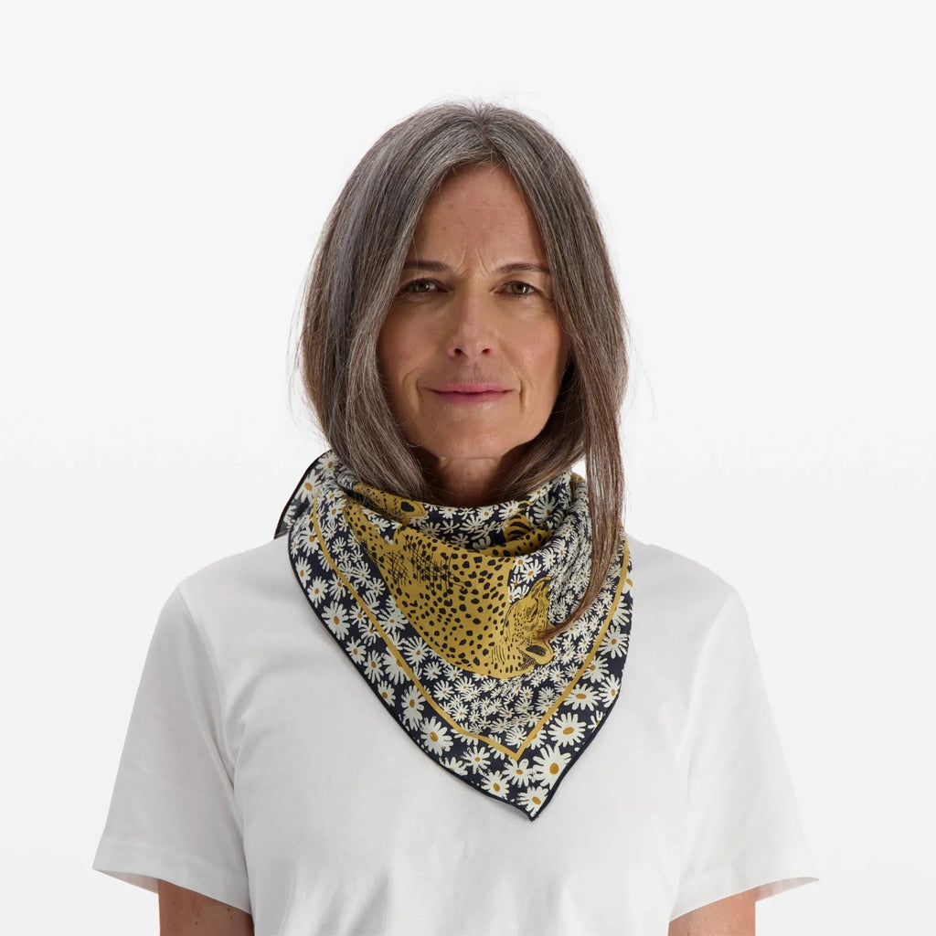 Inoui Scarf - PAMPA DAISY 63%Ctn37%Silk 65x65cm