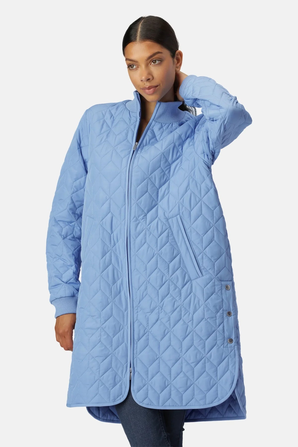 ART 06 Long Quilt Coat - Light Regatta