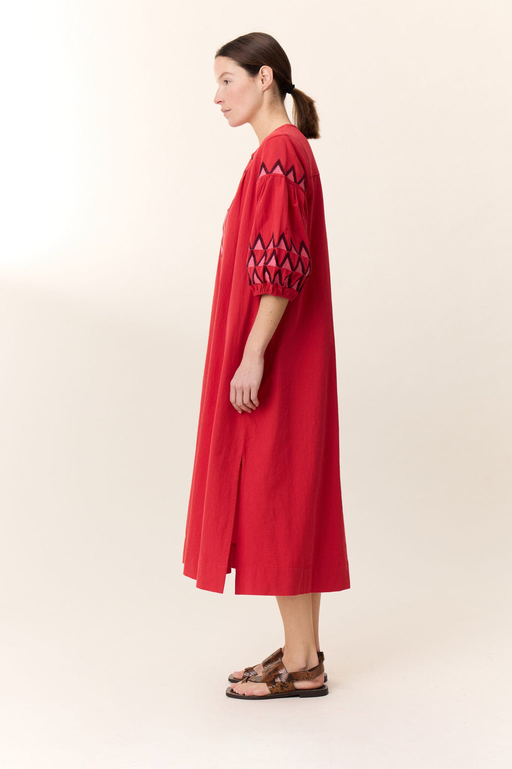 Robe Rudo Alpha - Red