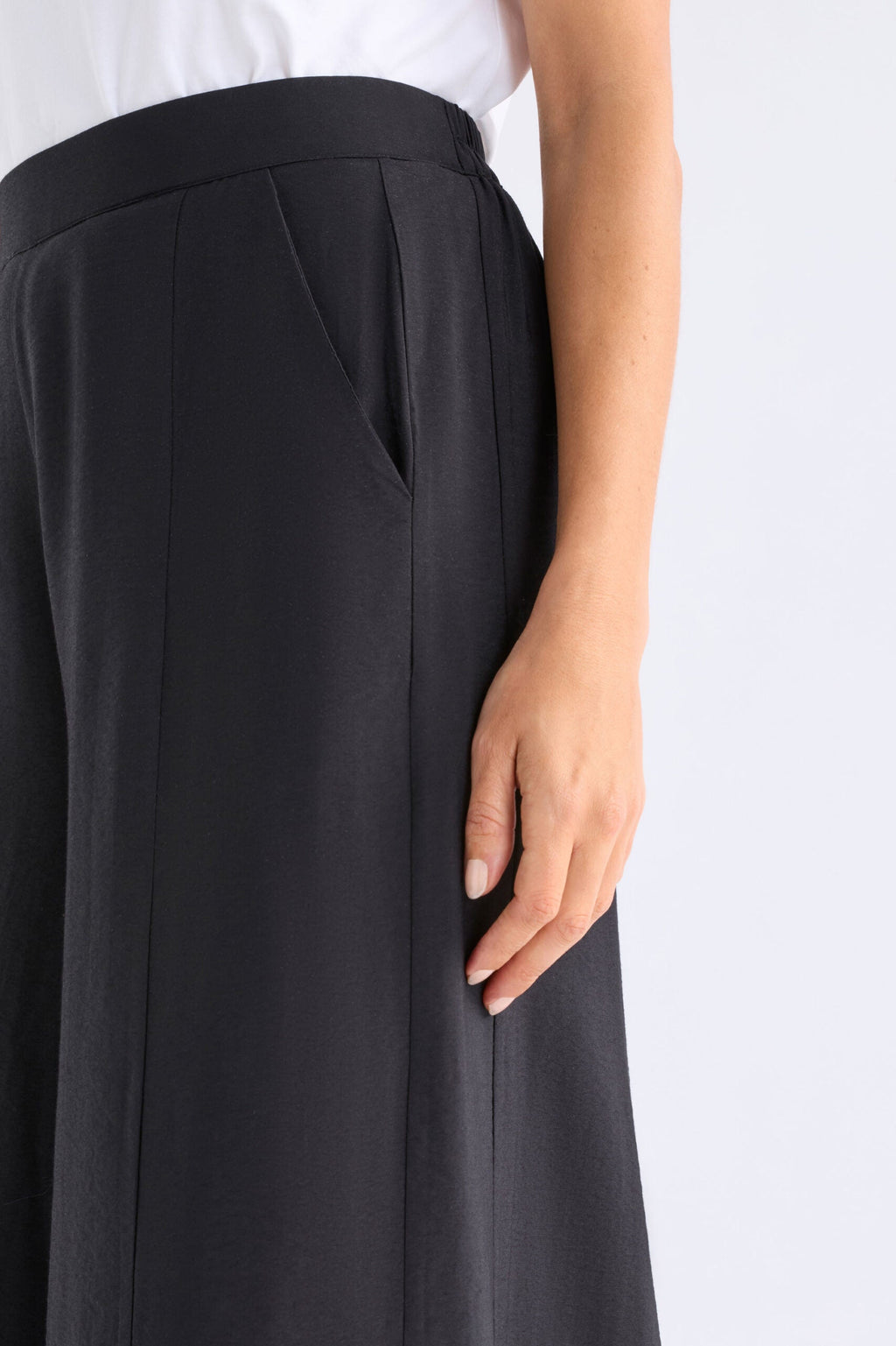 Rema Pant - Black