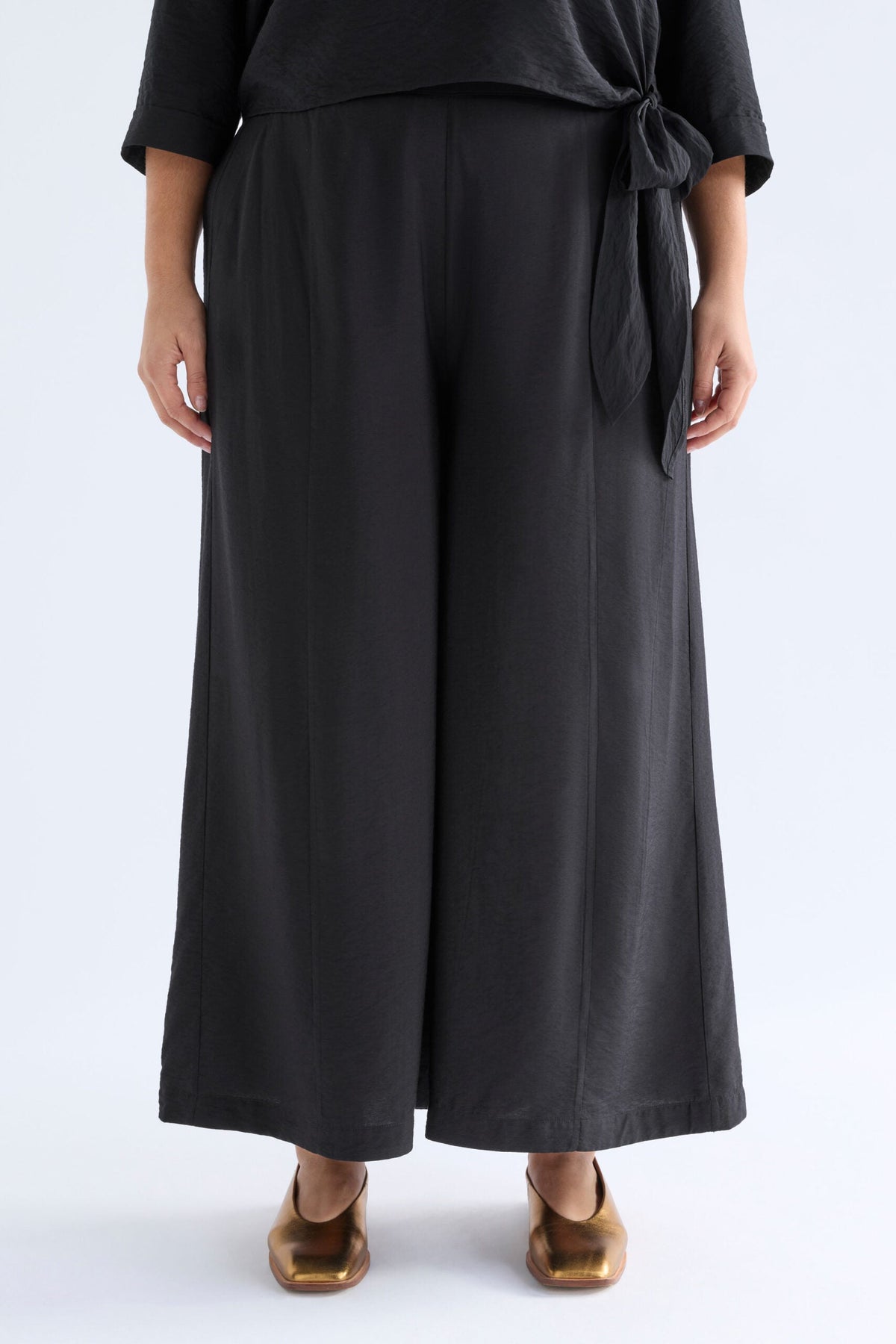 Rema Pant - Black