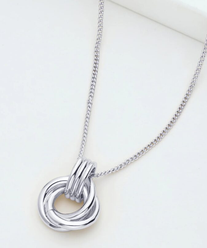 Poppy Necklace