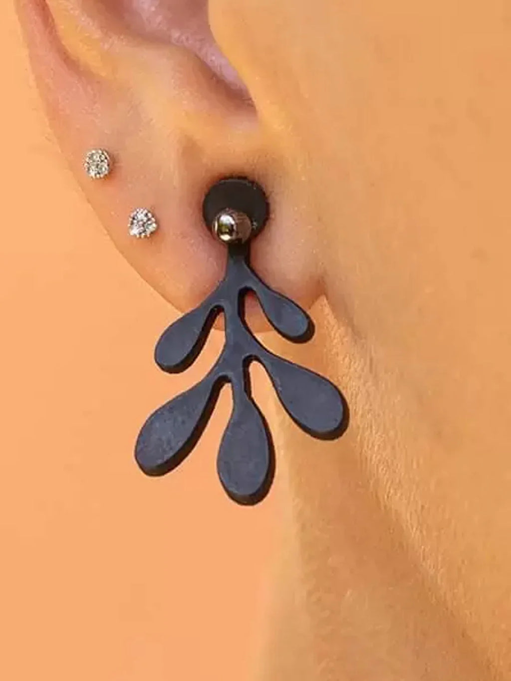 Earrings - Tun