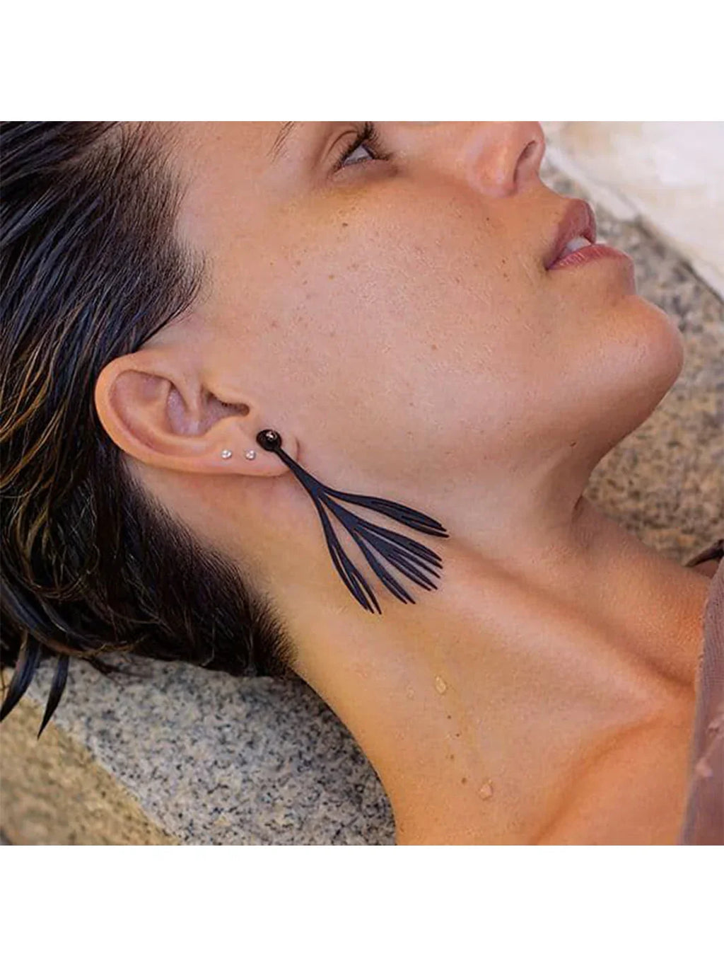 Earrings - Tun